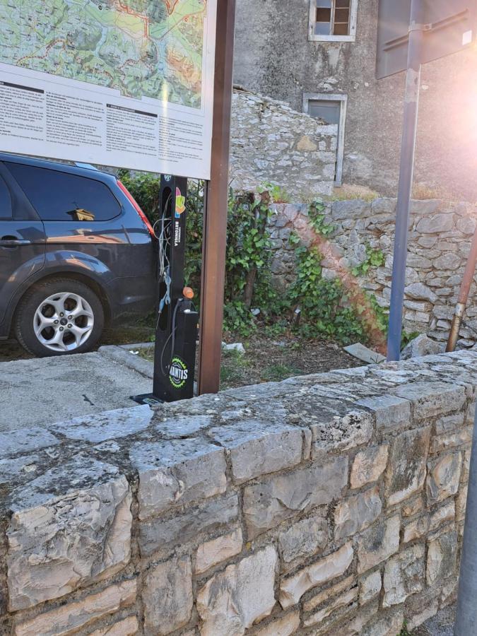 Sobe Anja Pensionat Brtonigla Eksteriør billede